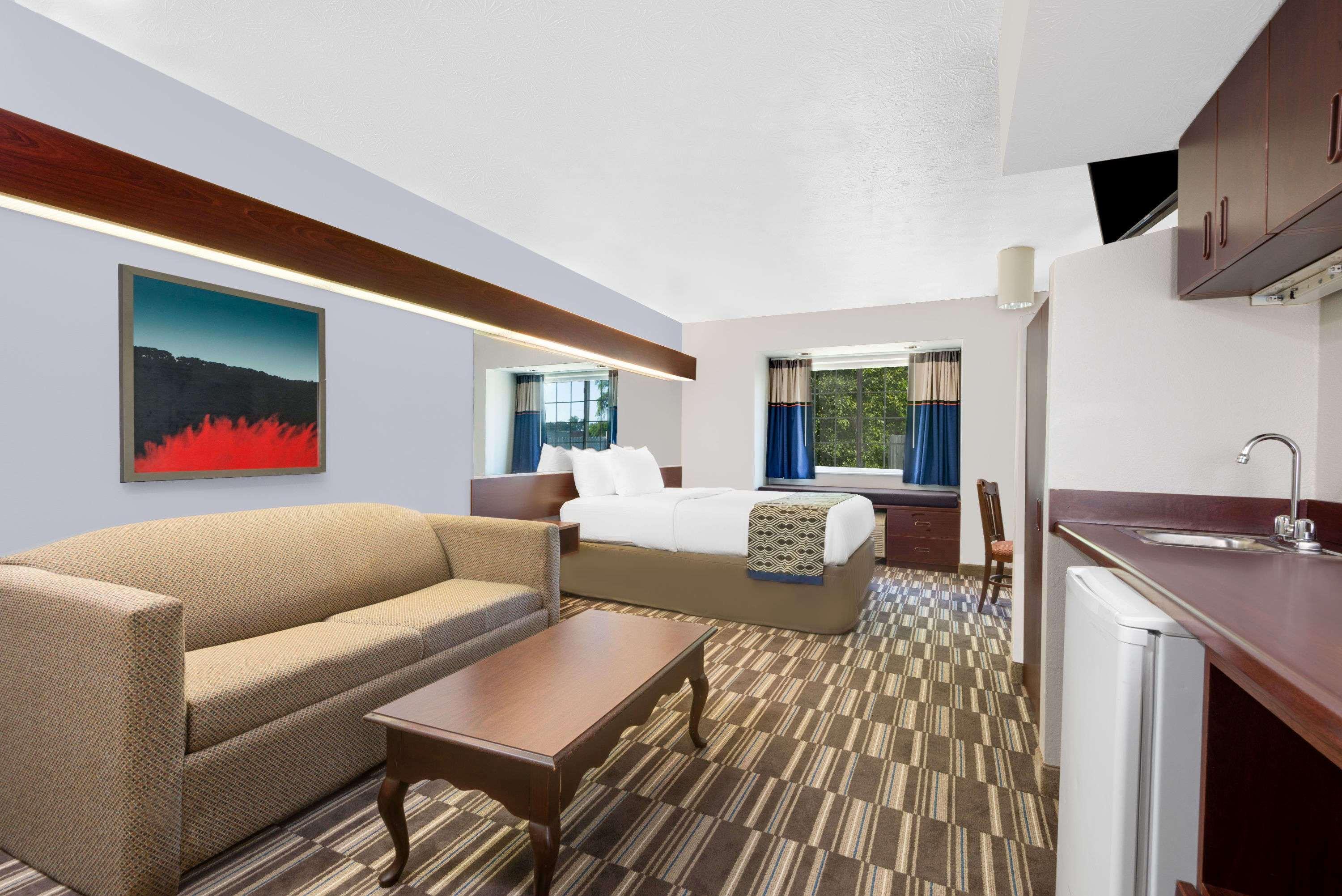 Microtel & By Wyndham Hotel
