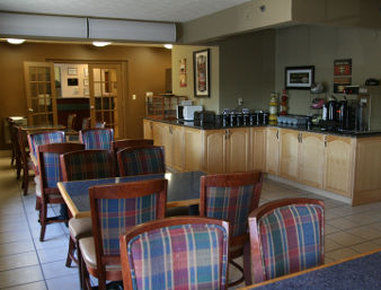 Microtel & By Wyndham Hotel 4*